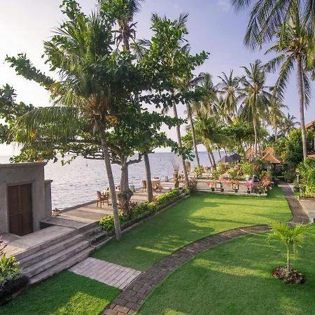 Nugraha Lovina Seaview Resort & Spa
