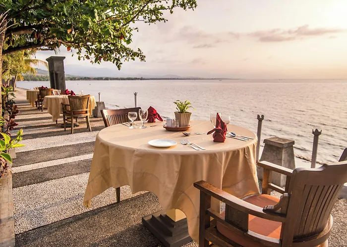 Village de vacances Nugraha Seaview & 3*